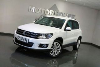 Used VOLKSWAGEN TIGUAN in Bridgend Mid Glamorgan for sale